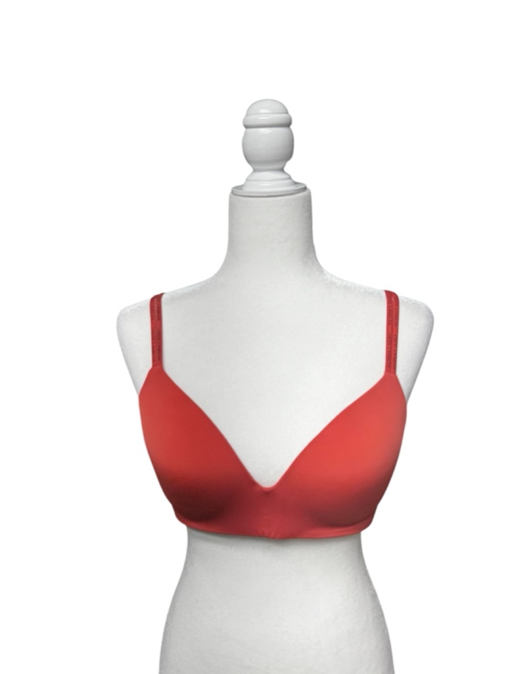 NWT Victoria’s Secret lightly lined wireless Seamless T-Shirt Bra coral 36C